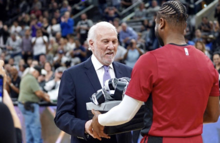 我们可以看 我们可以看