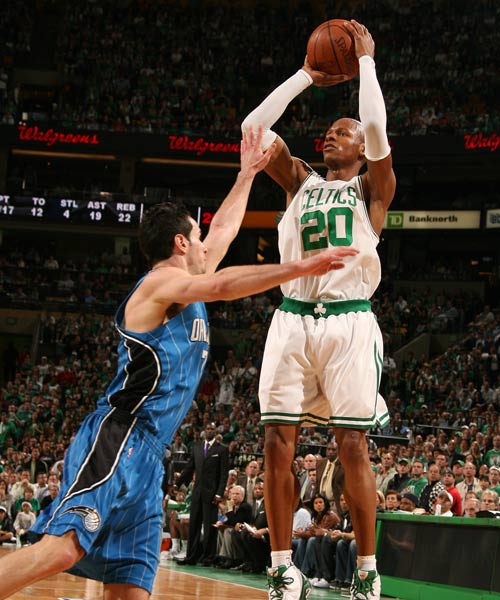 饱受詹姆斯 饱受詹姆斯