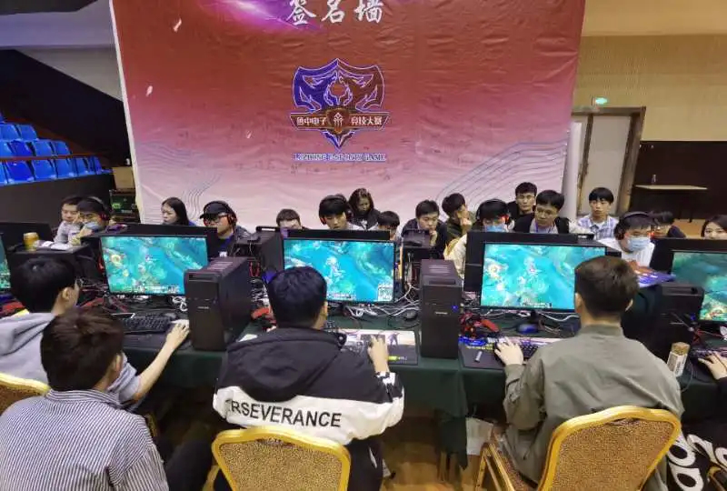 精准射入球 精准射入球